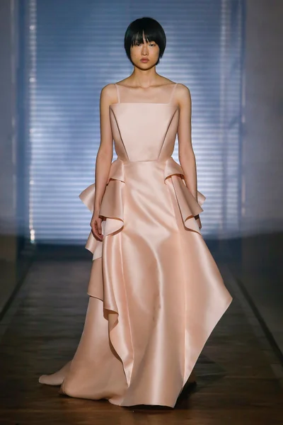 Look 22